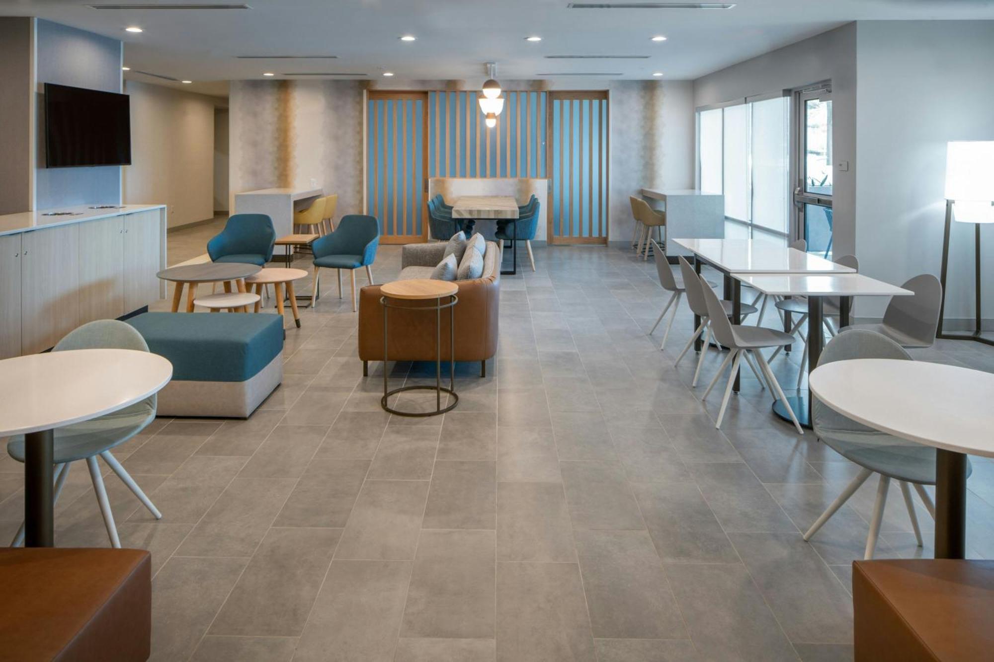 Towneplace Suites By Marriott Pensacola West I-10 Ferry Pass Eksteriør billede