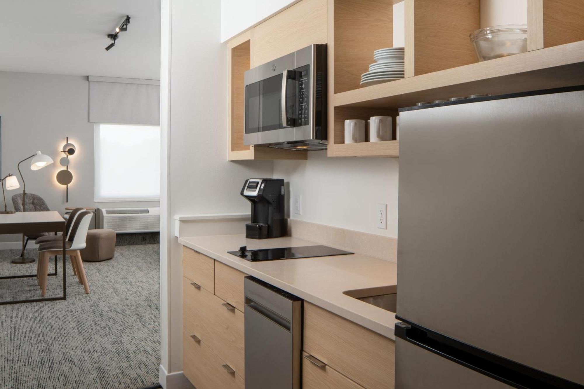 Towneplace Suites By Marriott Pensacola West I-10 Ferry Pass Eksteriør billede