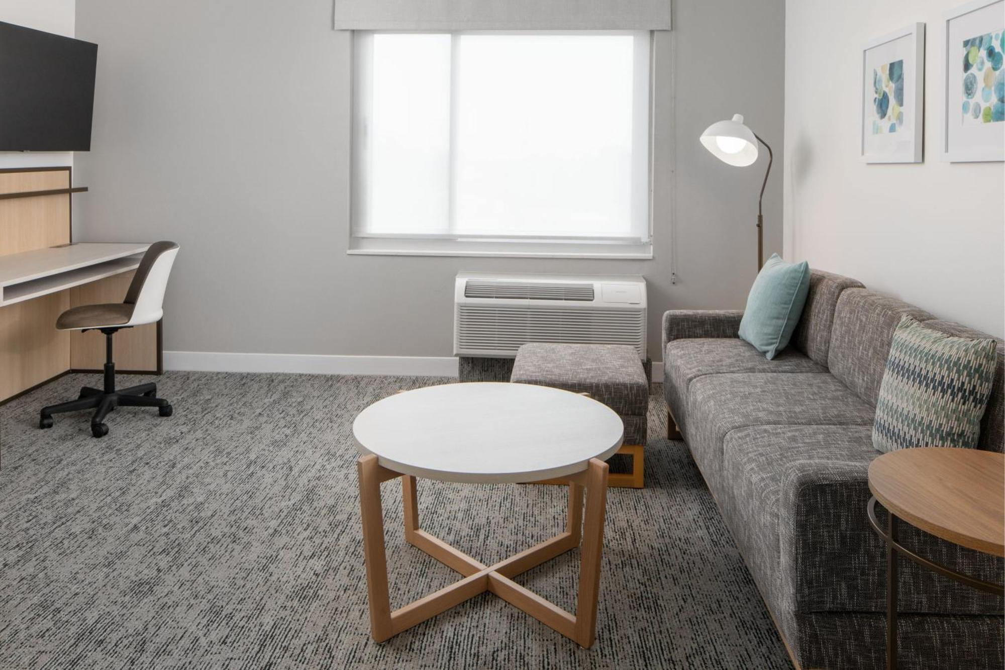 Towneplace Suites By Marriott Pensacola West I-10 Ferry Pass Eksteriør billede